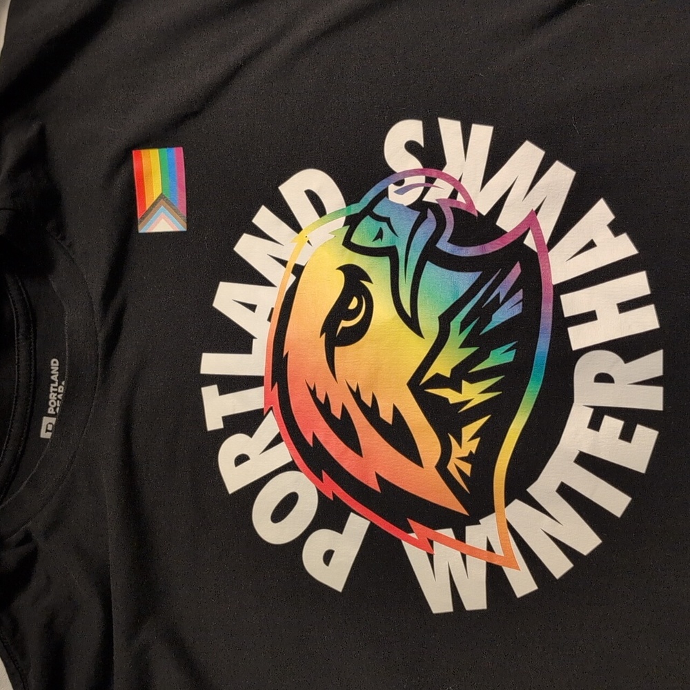 Portland OR Winterhawks Hockey limited Edition Pride Rainbow Black T-Shirt Sz Xl